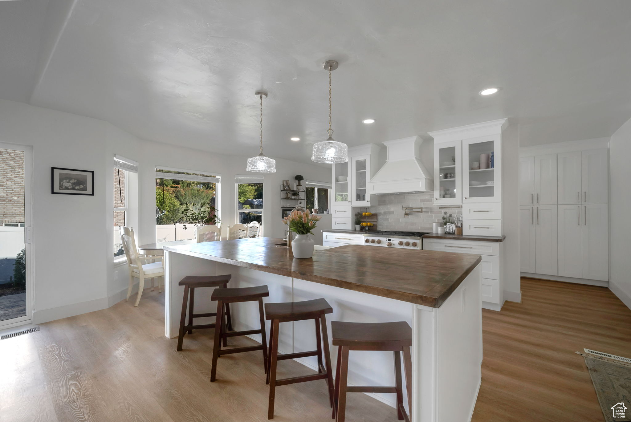 CANYON COVE - Residential