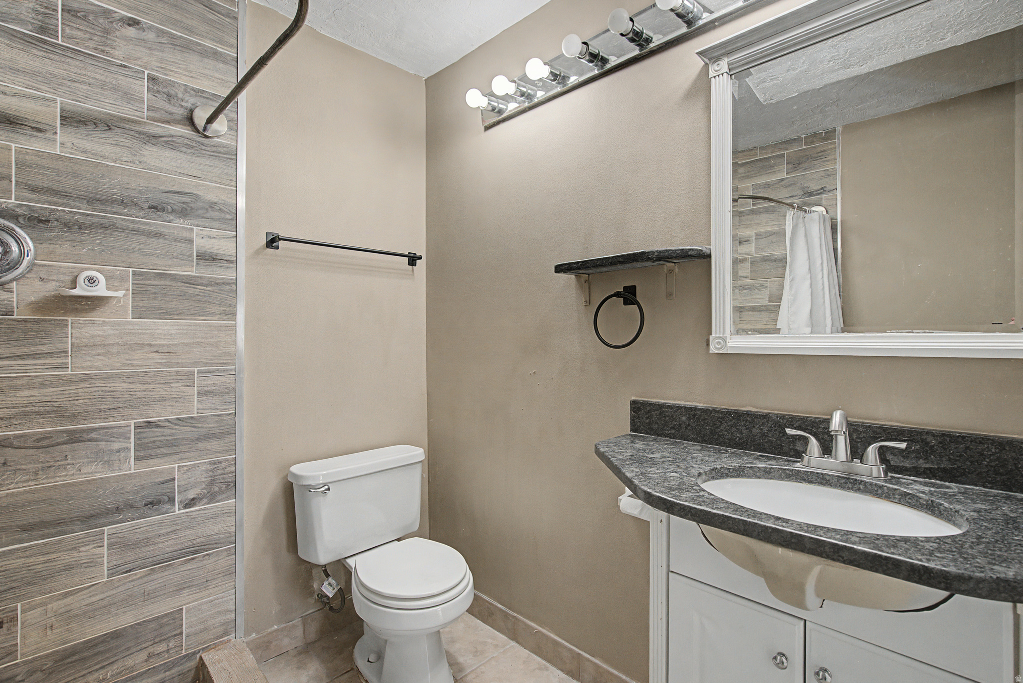 THE CEDARS AT CEDAR HILLS PRD - Residential