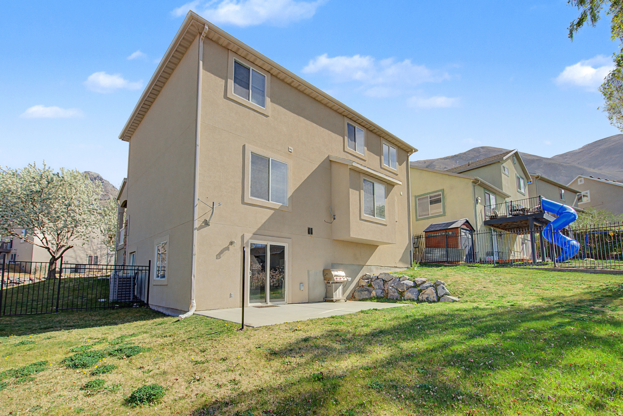 THE CEDARS AT CEDAR HILLS PRD - Residential