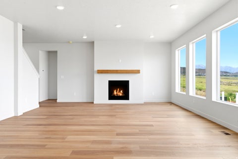 Tiny photo for 1208 W MAHOGANY ST, Saratoga Springs, UT 84045 (MLS # 2160855)