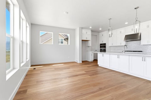 Tiny photo for 1208 W MAHOGANY ST, Saratoga Springs, UT 84045 (MLS # 2160855)