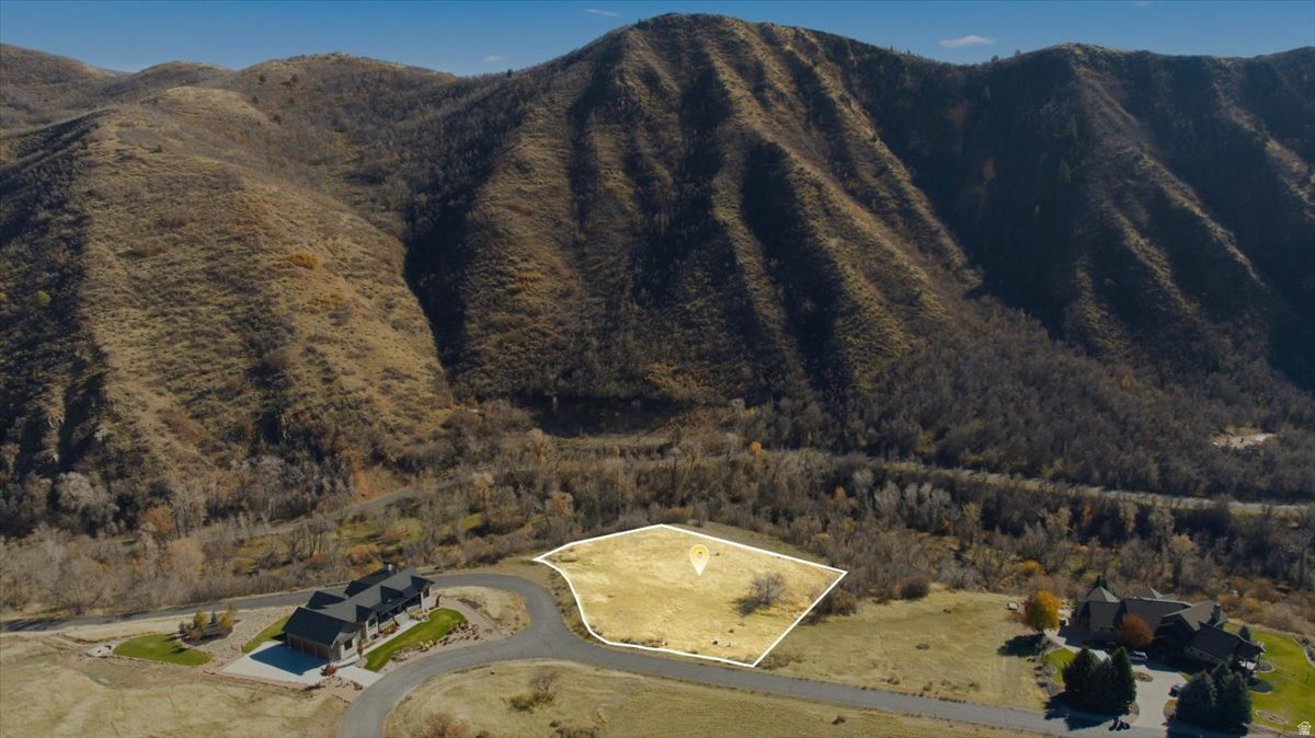 COTTAGES AT HOBBLE CREEK MHD - Land