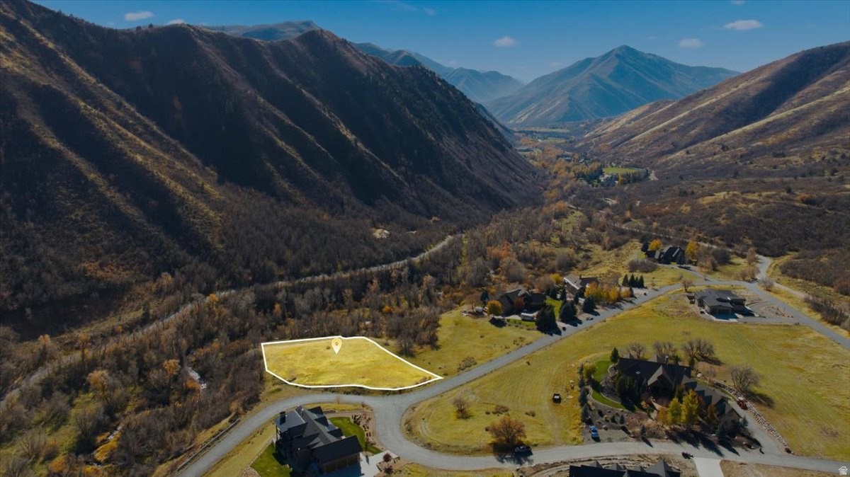 COTTAGES AT HOBBLE CREEK MHD - Land