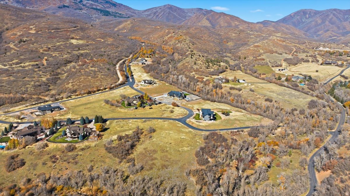 COTTAGES AT HOBBLE CREEK MHD - Land