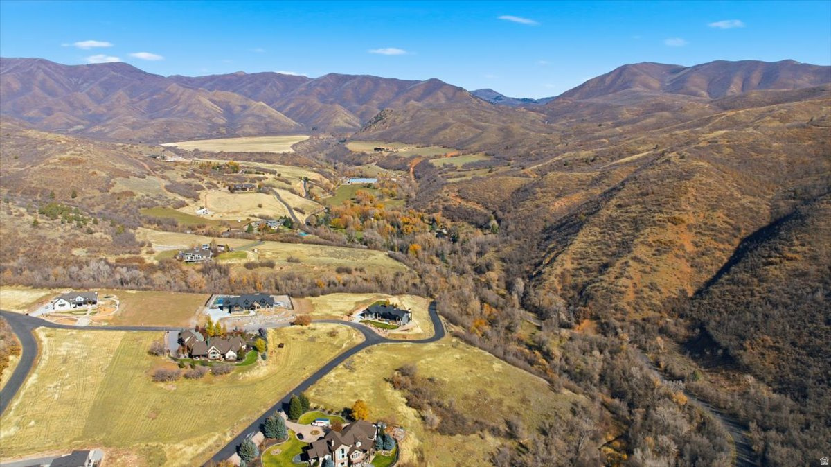COTTAGES AT HOBBLE CREEK MHD - Land