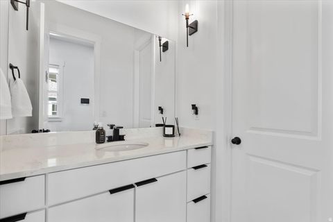 Tiny photo for 11064 S PADDLE BOARD WAY W, South Jordan, UT 84009 (MLS # 2121832)