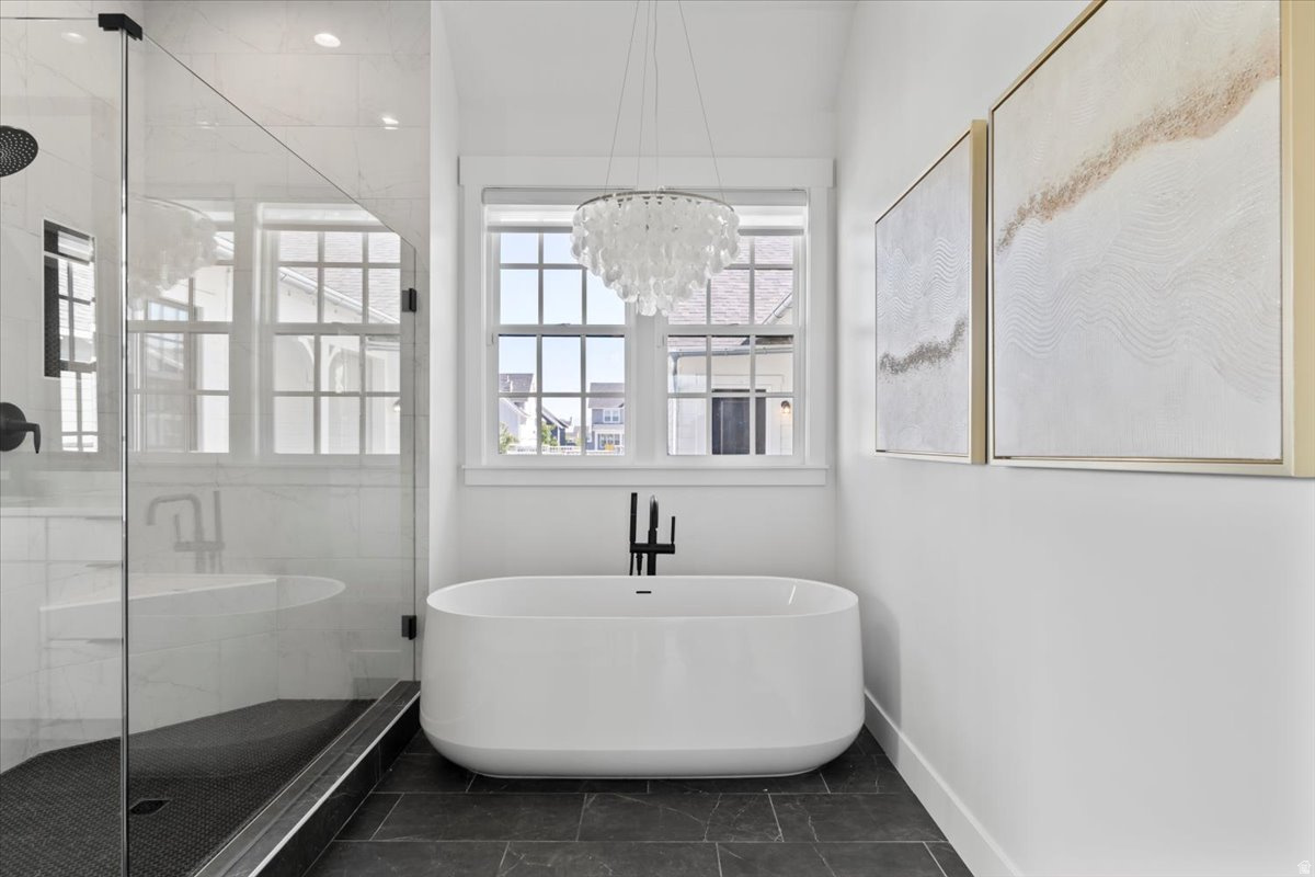 DAYBREAK ISLAND - Residential