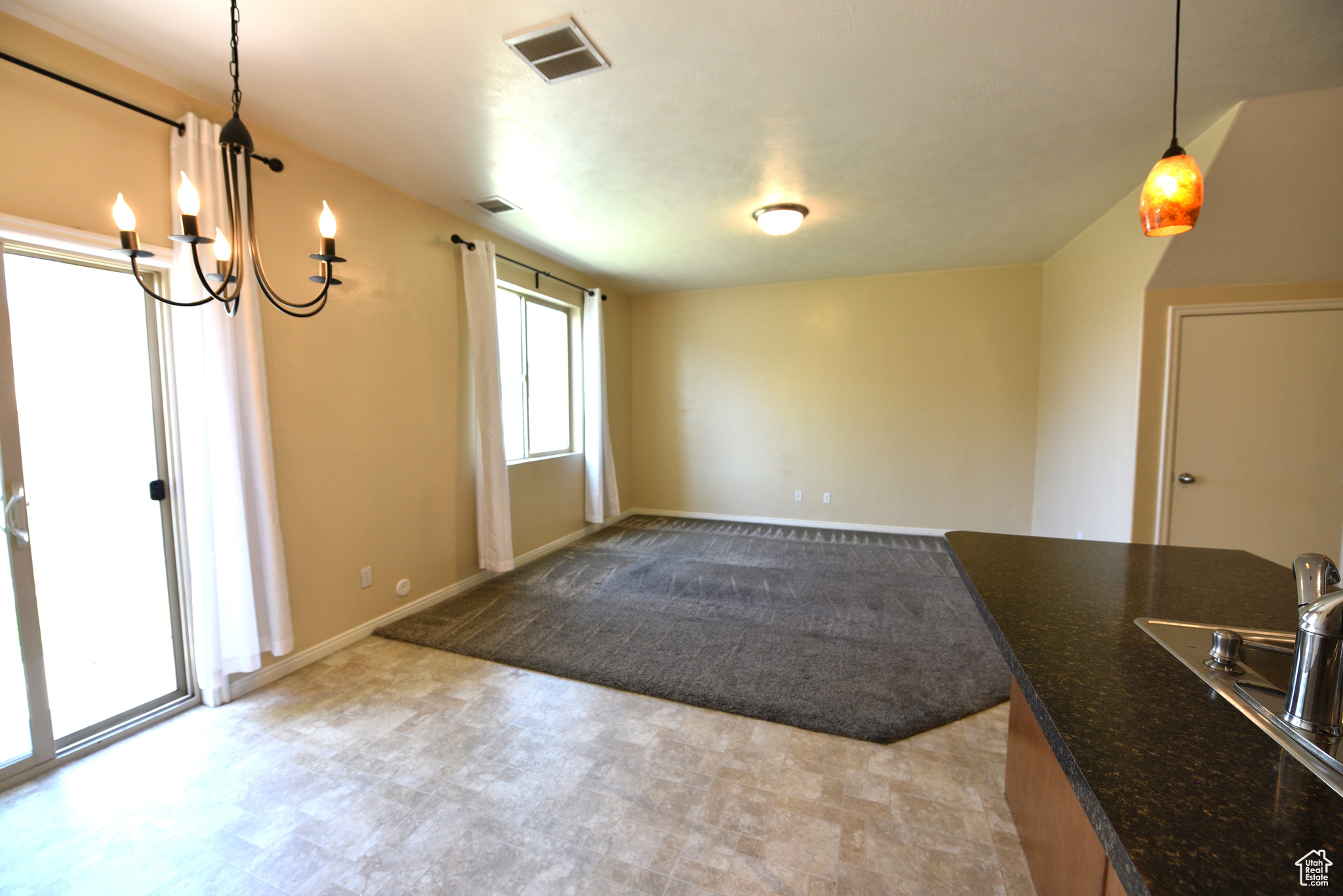 6906 S Village Haven Ln, Midvale, Utah image 6