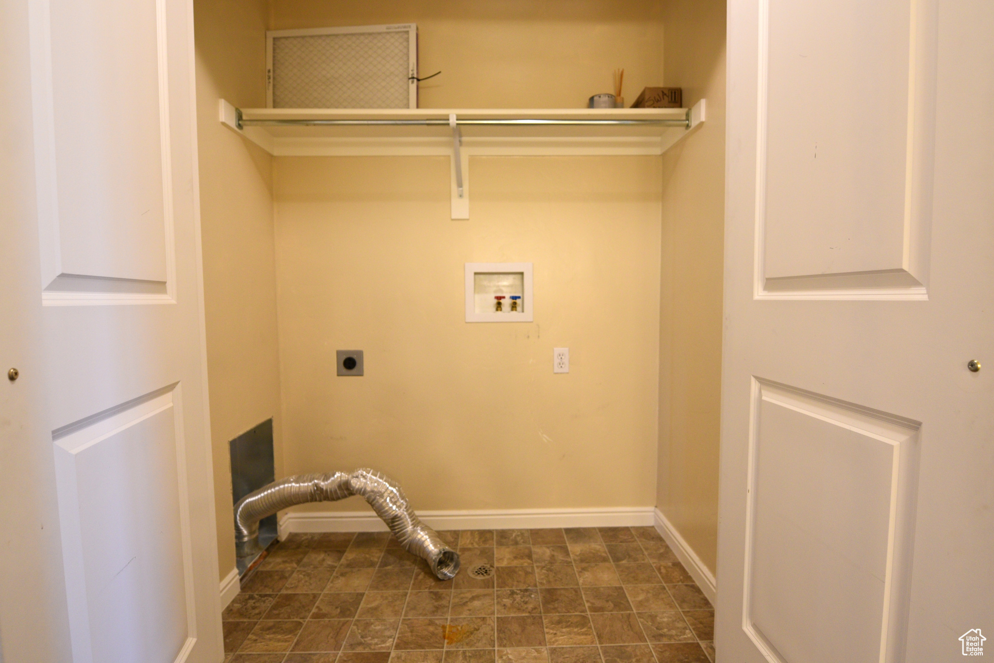 6906 S Village Haven Ln, Midvale, Utah image 18