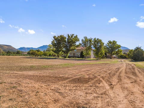 Tiny photo for 1217 N HORSEMANS PARK DR, Dammeron Valley, UT 84783 (MLS # 2180091)