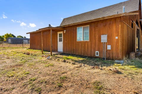 Tiny photo for 1217 N HORSEMANS PARK DR, Dammeron Valley, UT 84783 (MLS # 2180091)