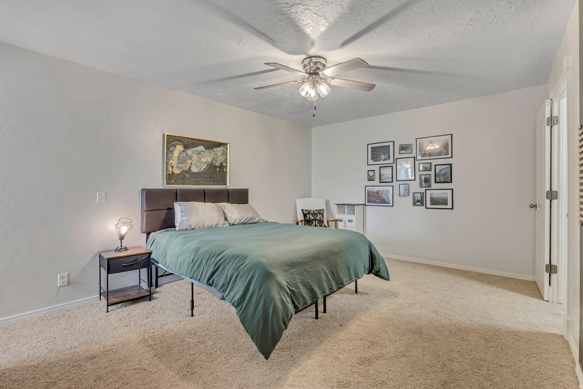 CREEKSIDE - Residential