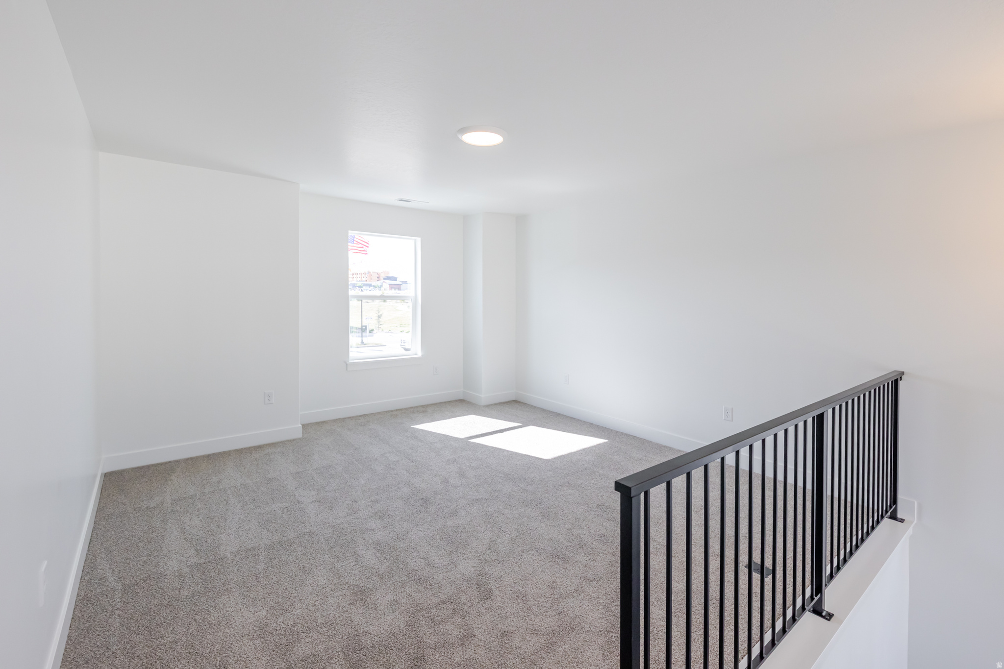 MOUNTAIN RIDGE - Residential