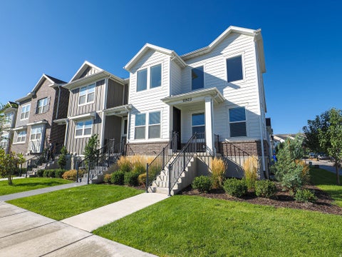 Townhouse For Sale - 13922 S Big Ridge Ln #1115<br/> Herriman, UT 84096