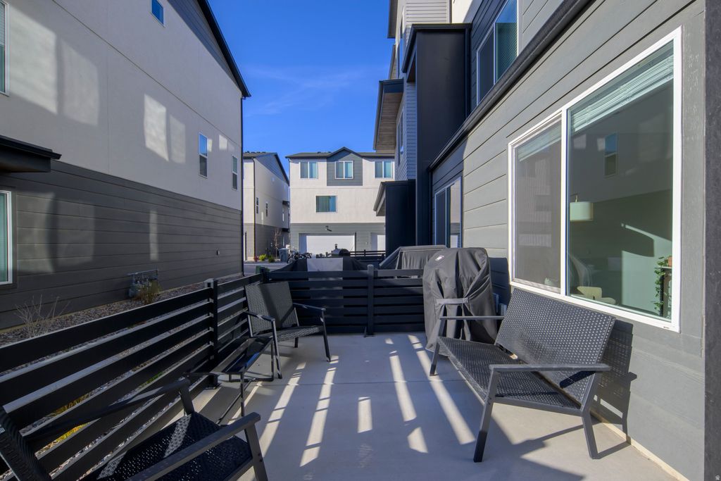 Photo of 372 S 1110 W, American Fork, UT 84003 (MLS # 2143198)