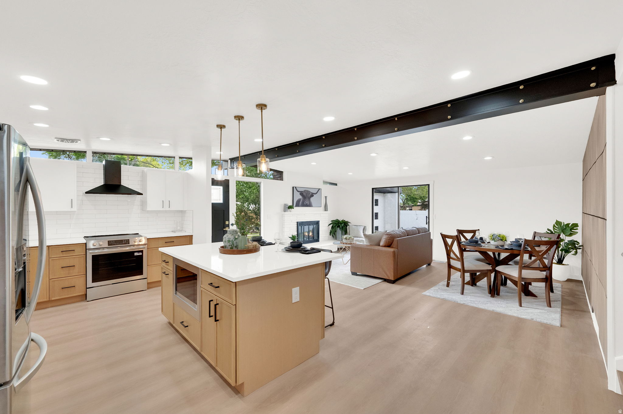 ROLLING MEADOWS - Residential