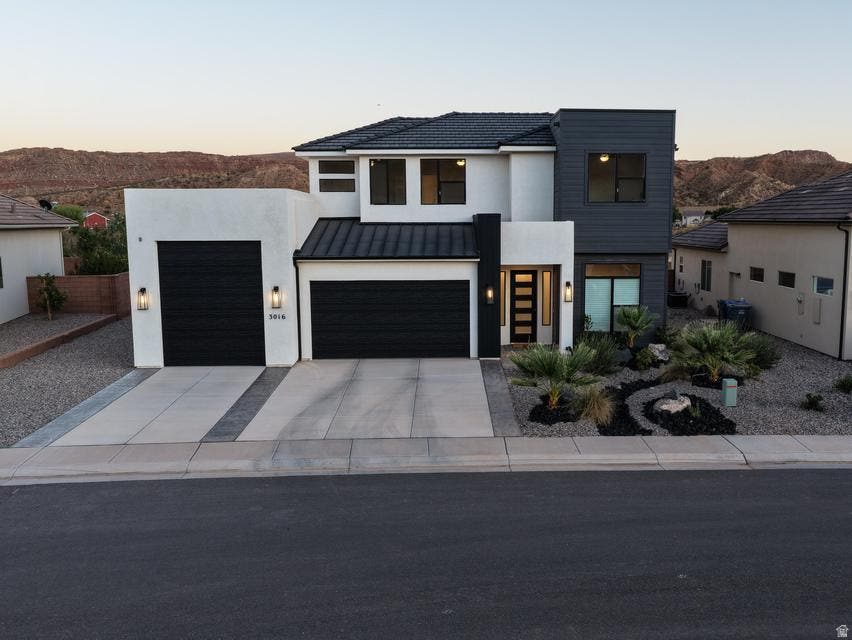 Photo of 3016 E SMITH CREEK DR, Washington, UT 84780 (MLS # 2176476)