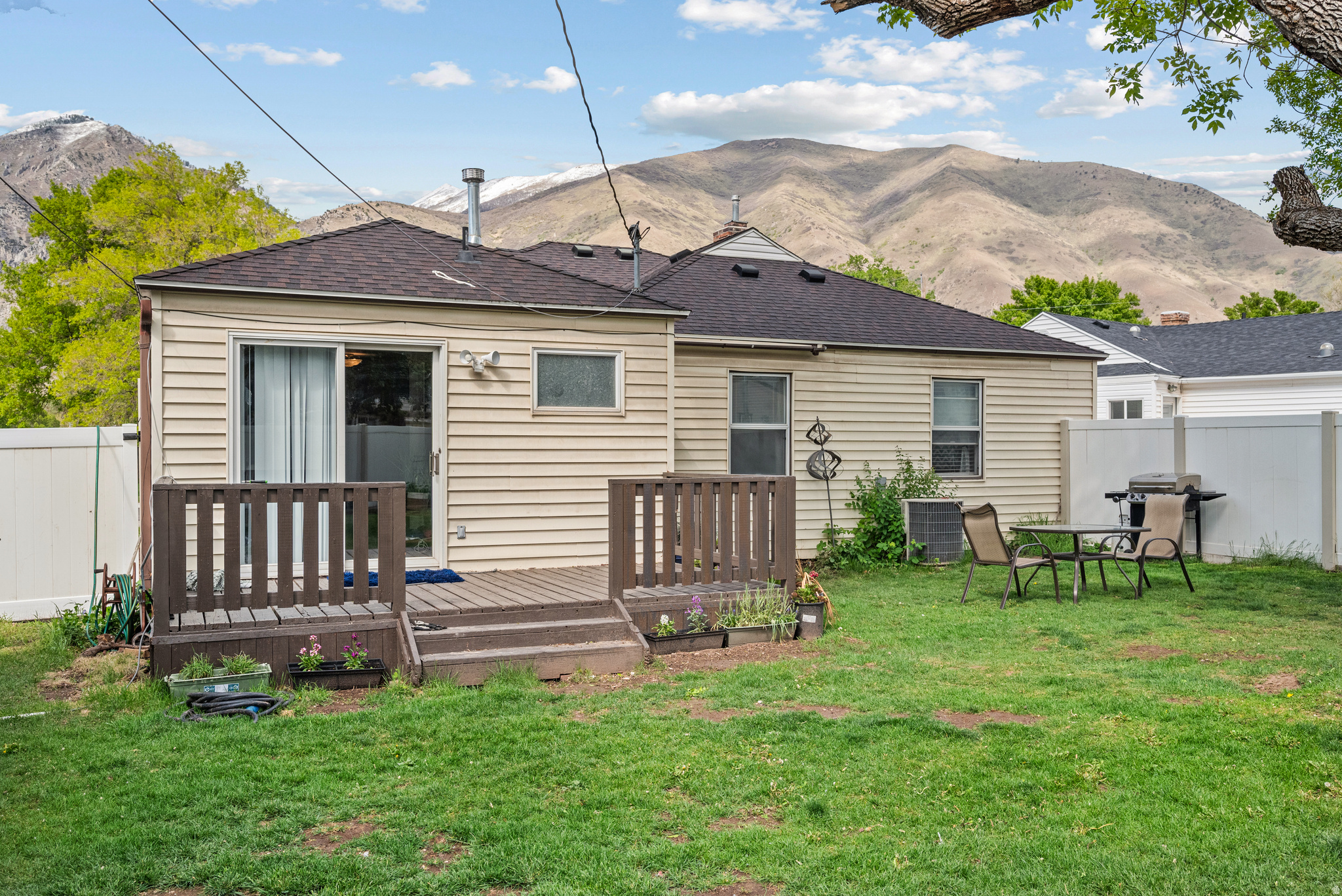 BROOKSIDE - Residential