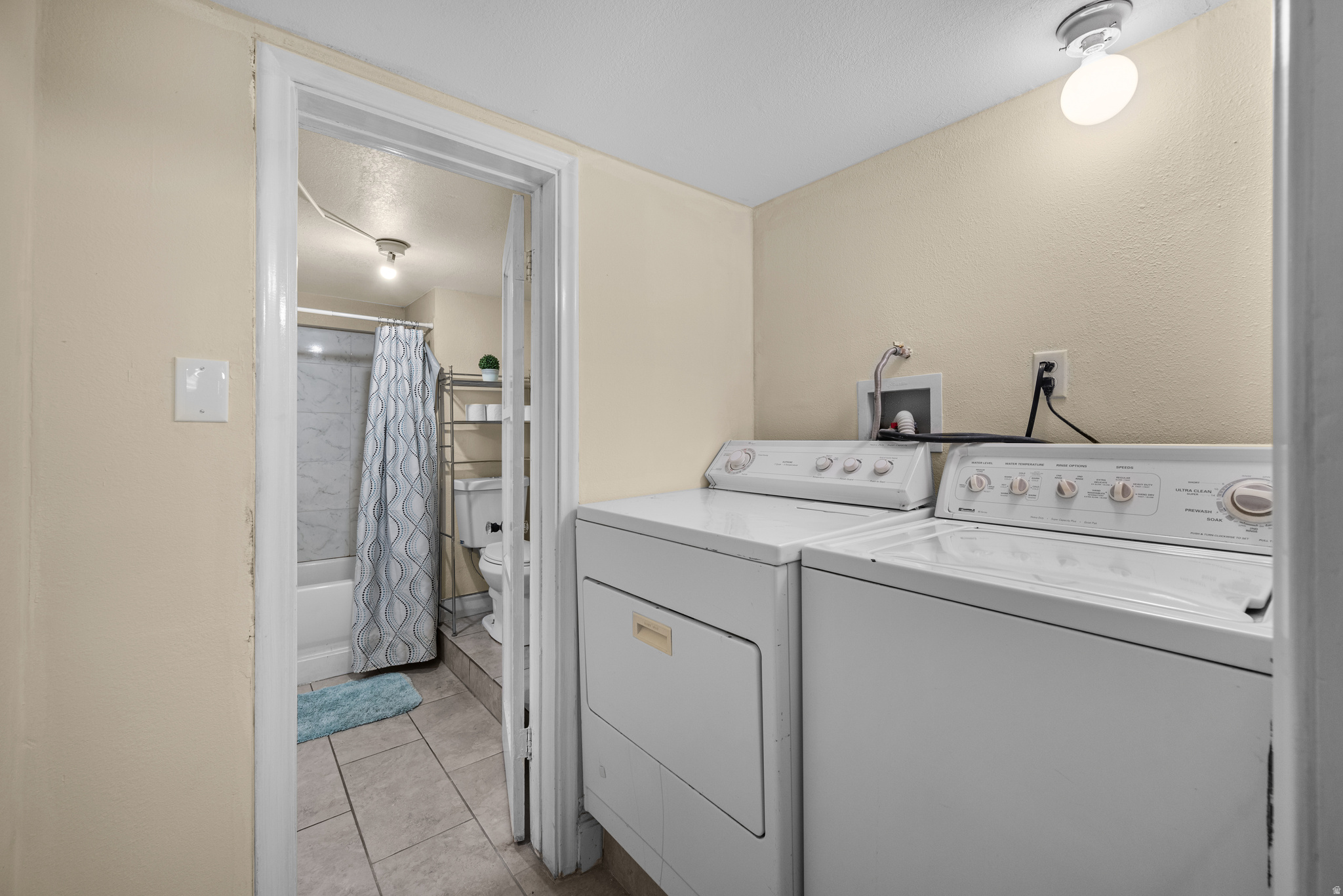 BROOKSIDE - Residential
