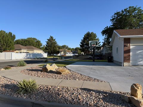 Tiny photo for 1201 W MARINWOOD AVE, Taylorsville, UT 84123 (MLS # 2144671)