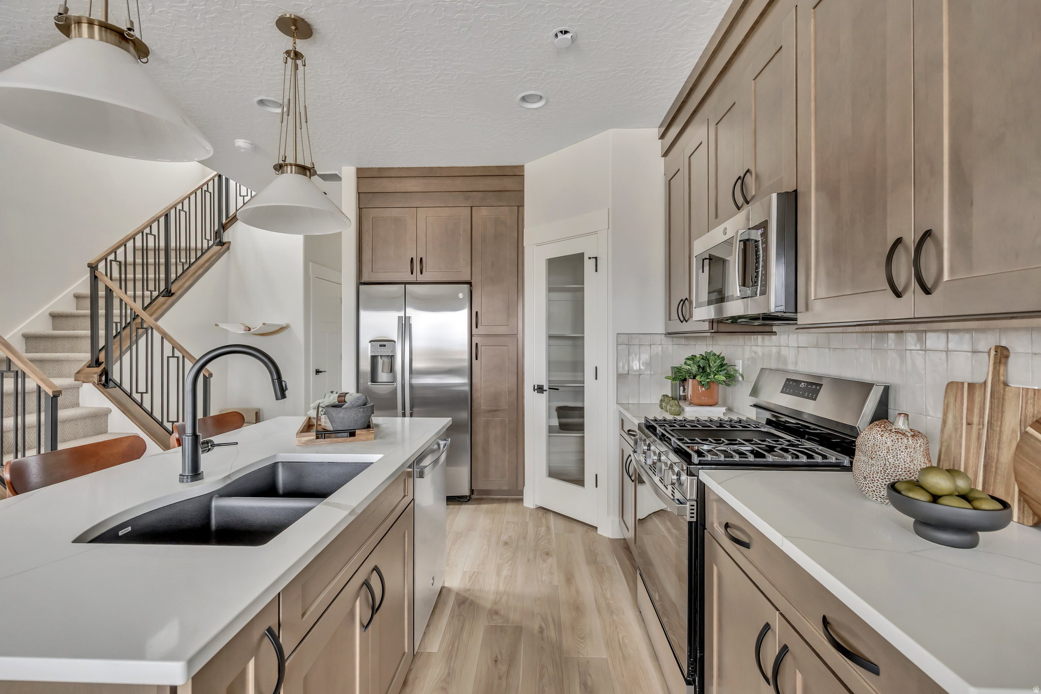 HARMONY PLACE - Residential