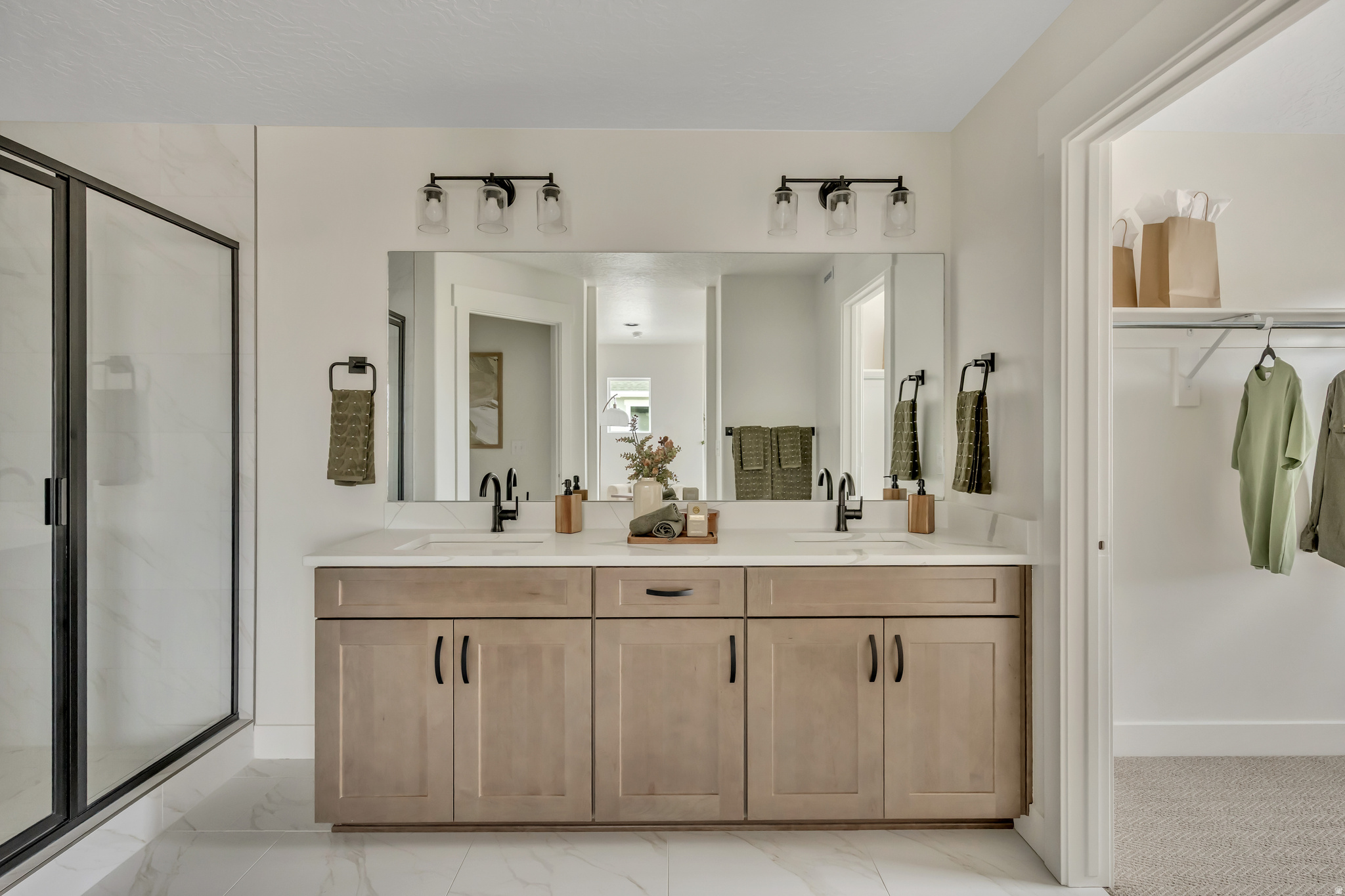 HARMONY PLACE - Residential