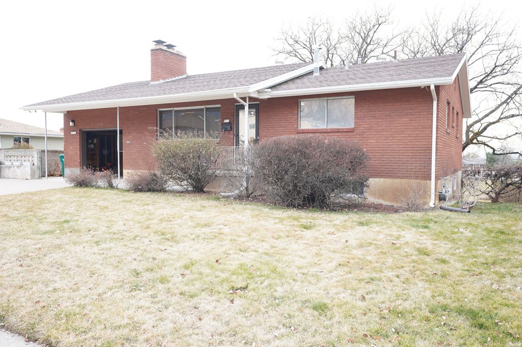 Photo of 415 JACKSON AVE, Ogden, UT 84414 (MLS # 2136413)