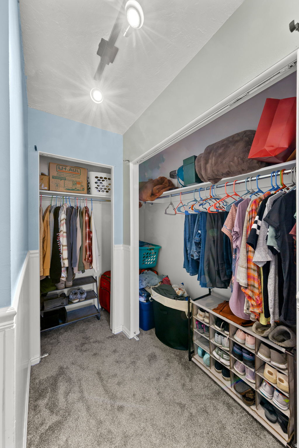 SUNRISE VILLAGE TH A - Residential