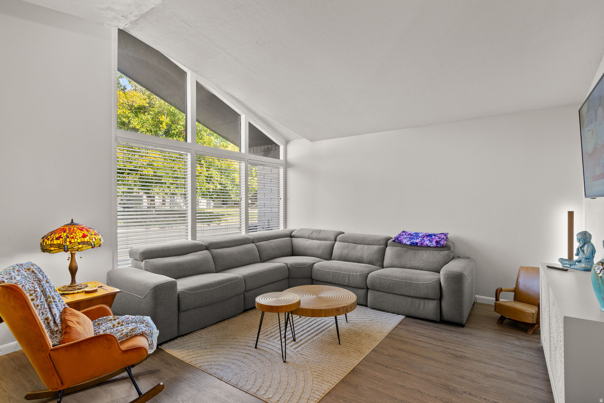 SUNRISE VILLAGE TH A - Residential