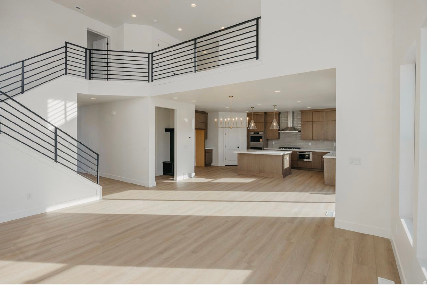 THE CROSSING - Residential