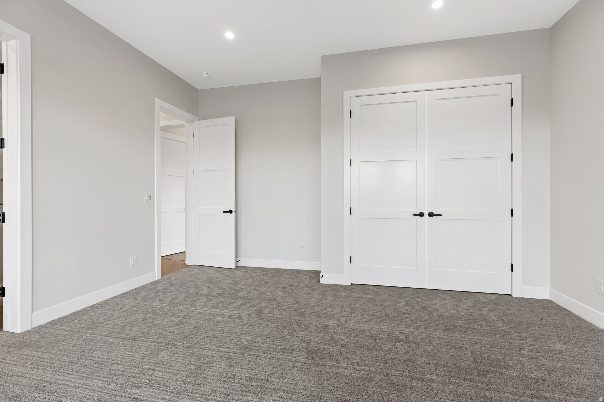 DUNES AT SAND HOLLOW - Residential