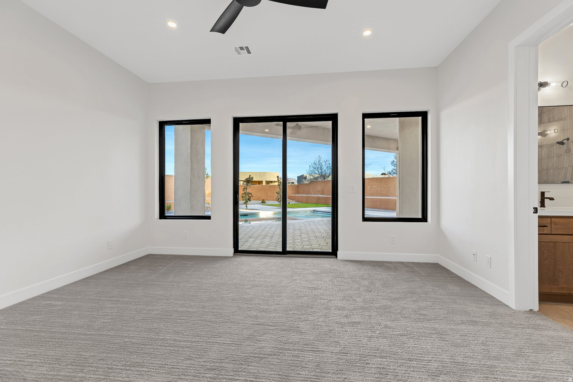 DUNES AT SAND HOLLOW - Residential