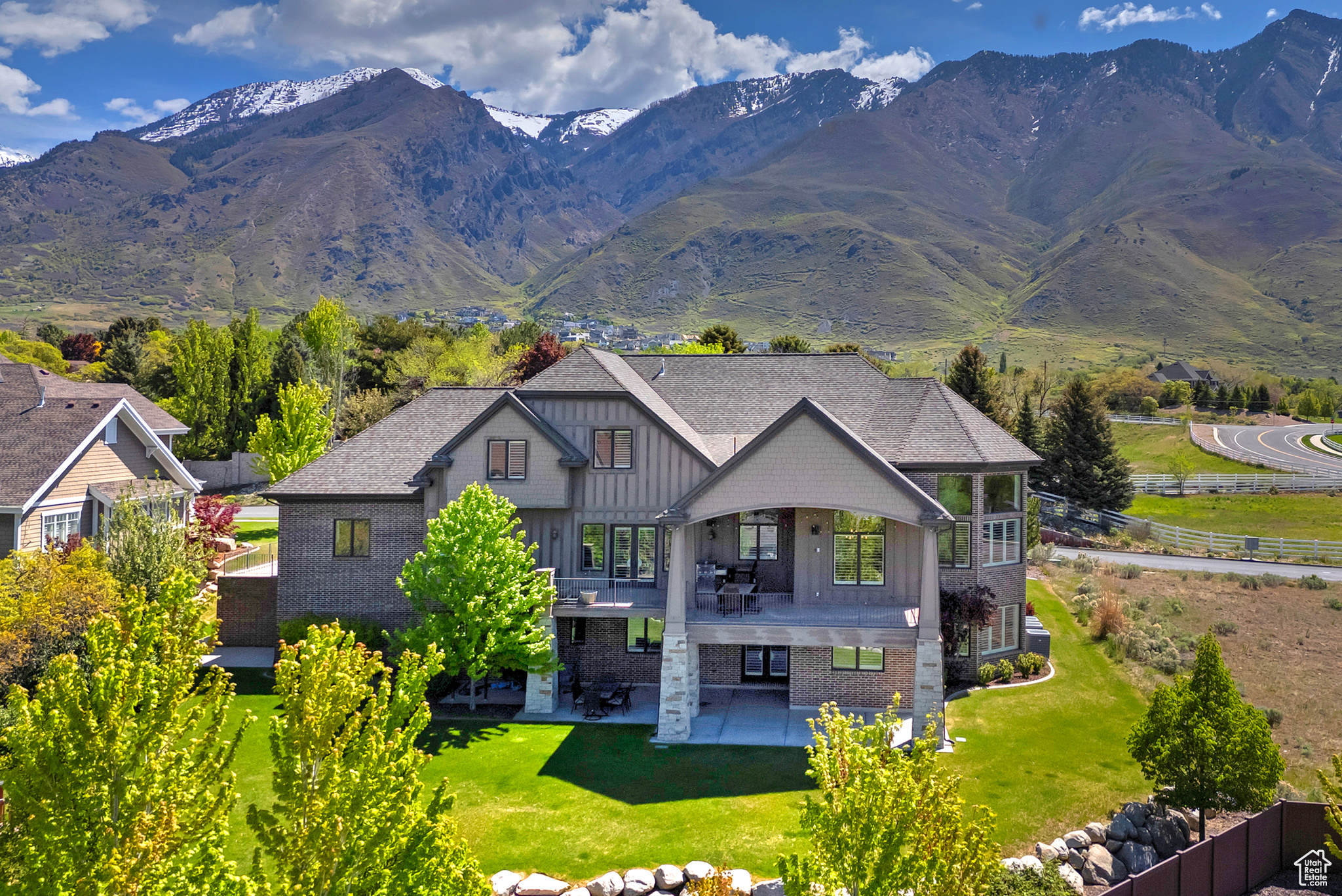 HERITAGE HILLS - Residential