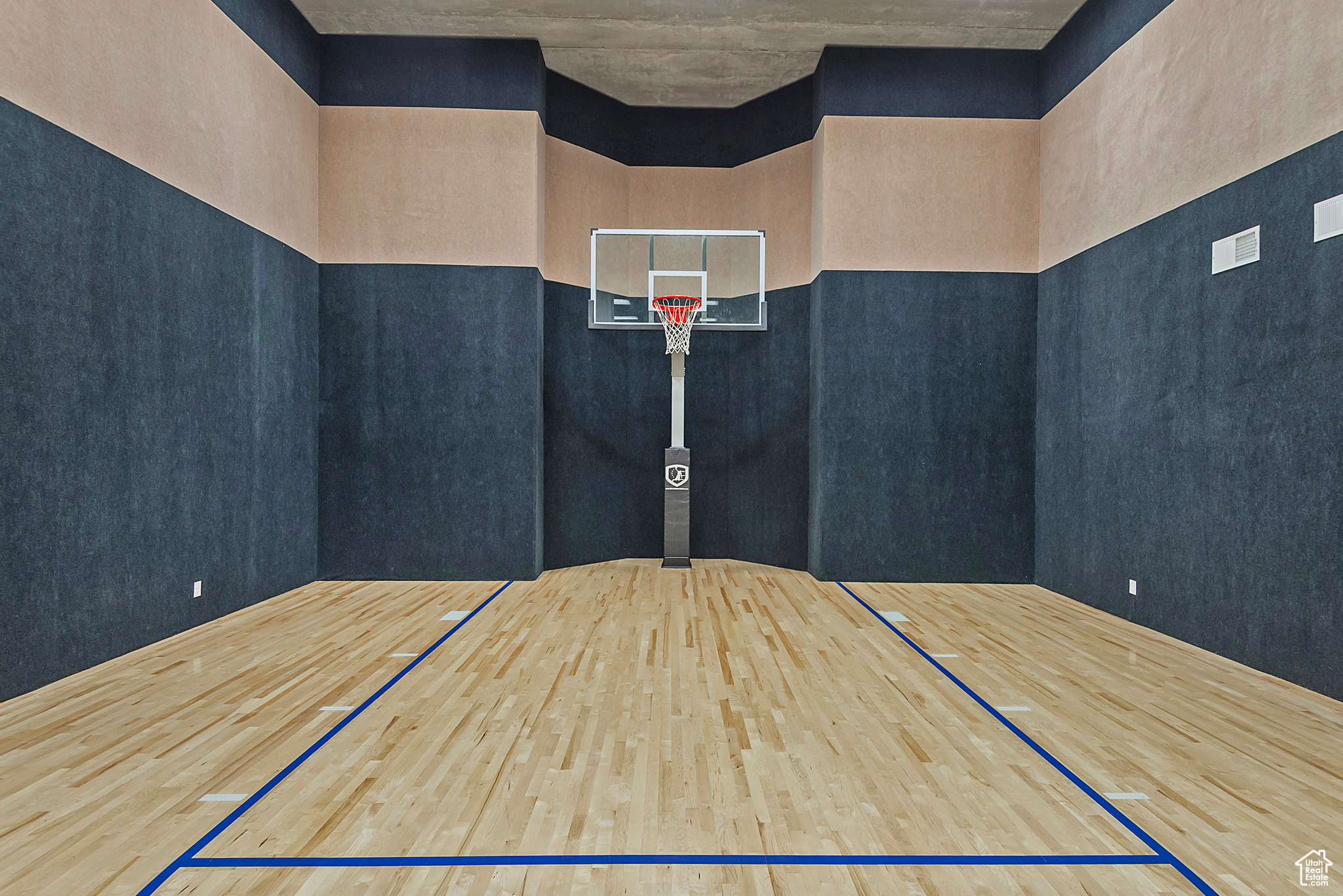 HERITAGE HILLS - Residential