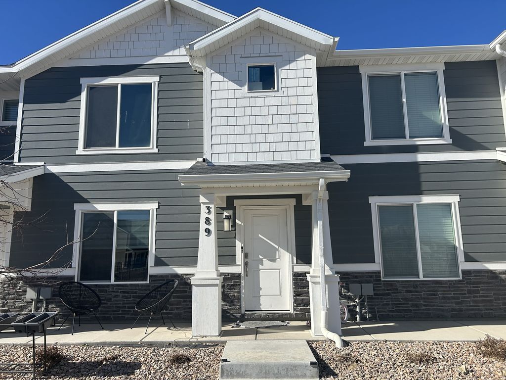 Photo of 389 N NORTHSHORE DR #1649, Saratoga Springs, UT 84045 (MLS # 2138736)