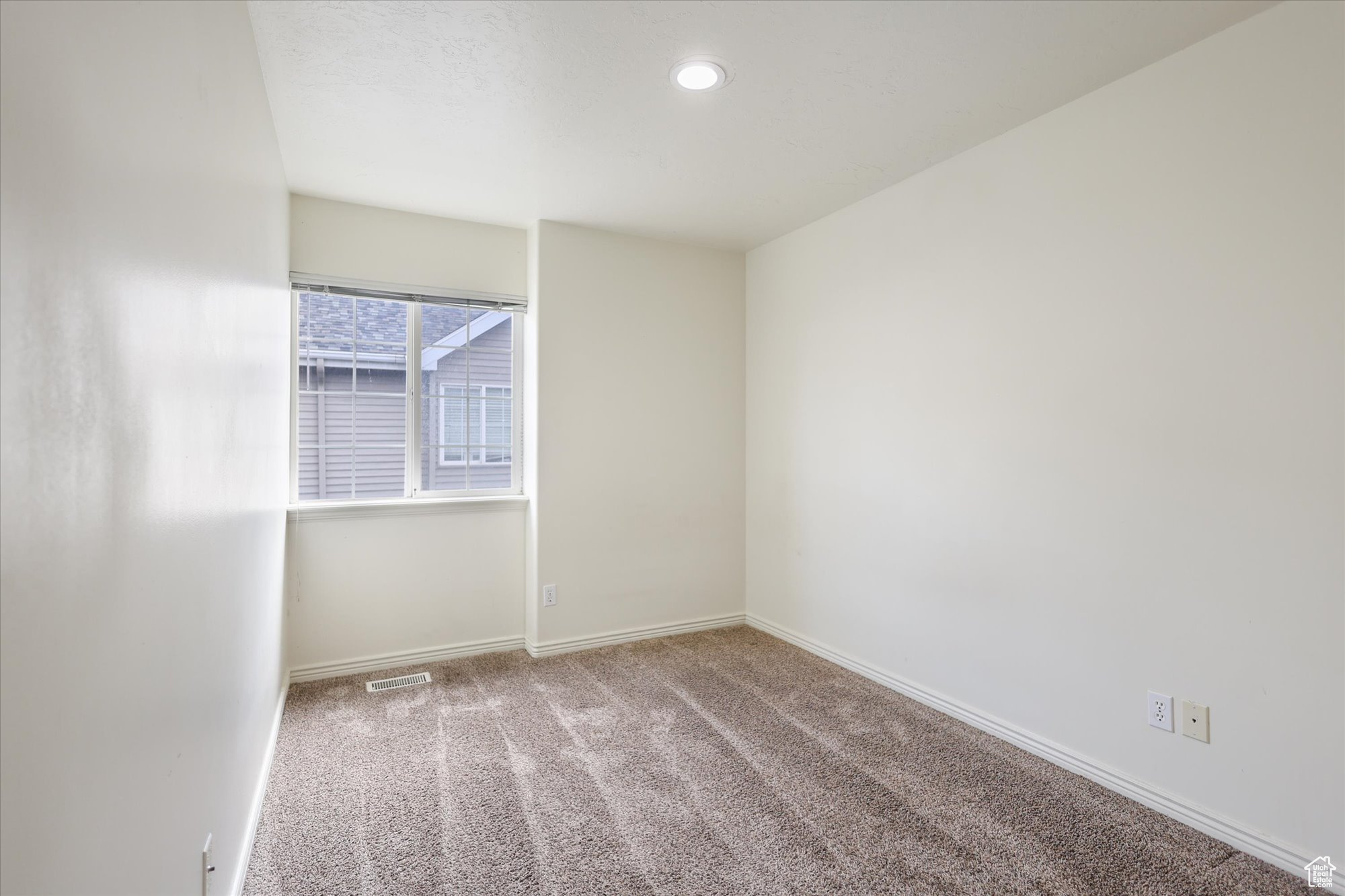 894 N Main St #13, Orem, Utah image 14