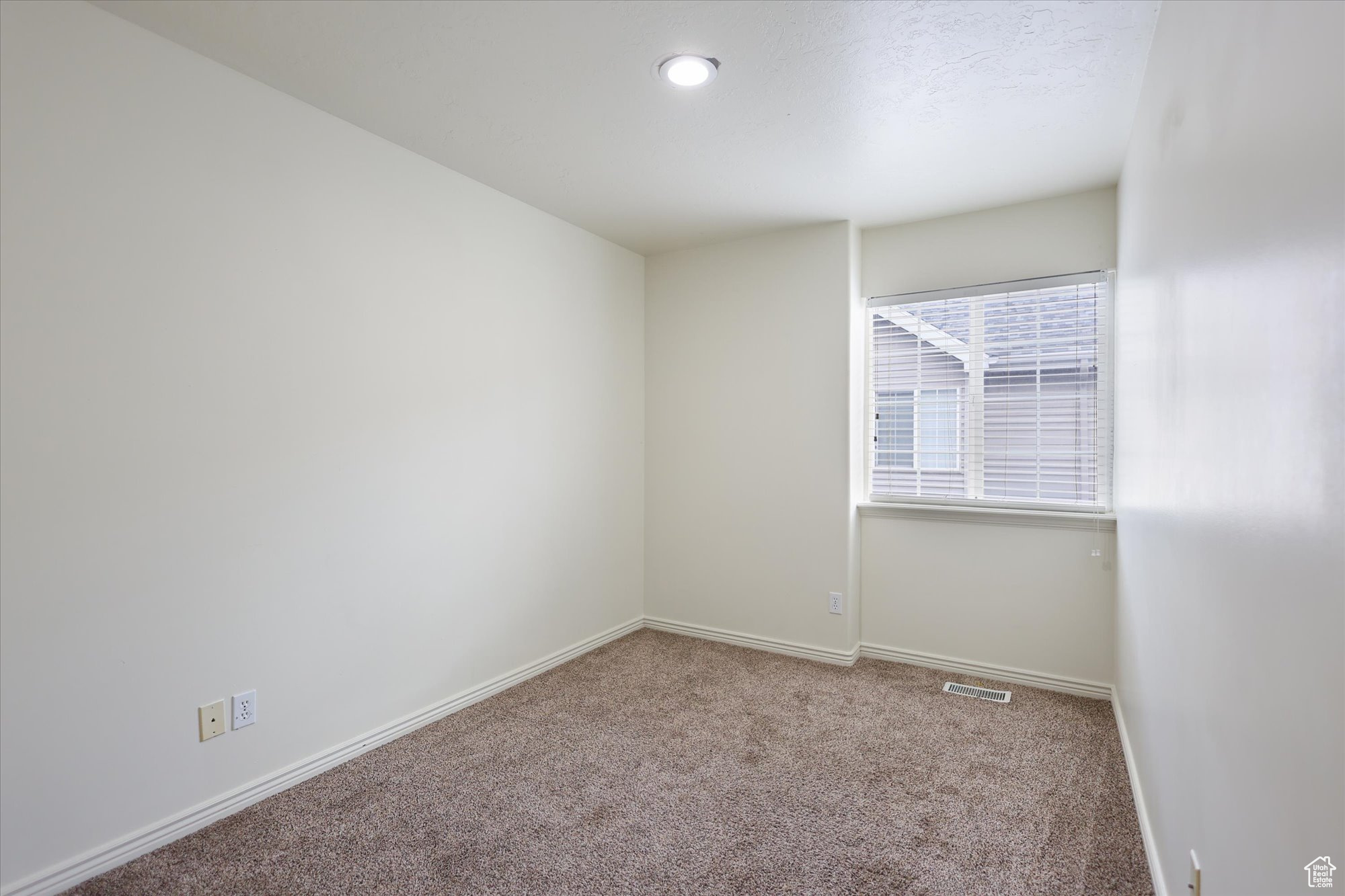 894 N Main St #13, Orem, Utah image 11