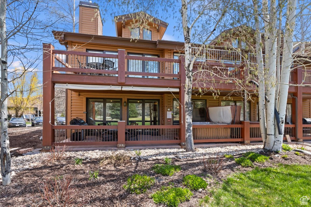 GLENFIDDICH CONDOMINIUMS - Residential