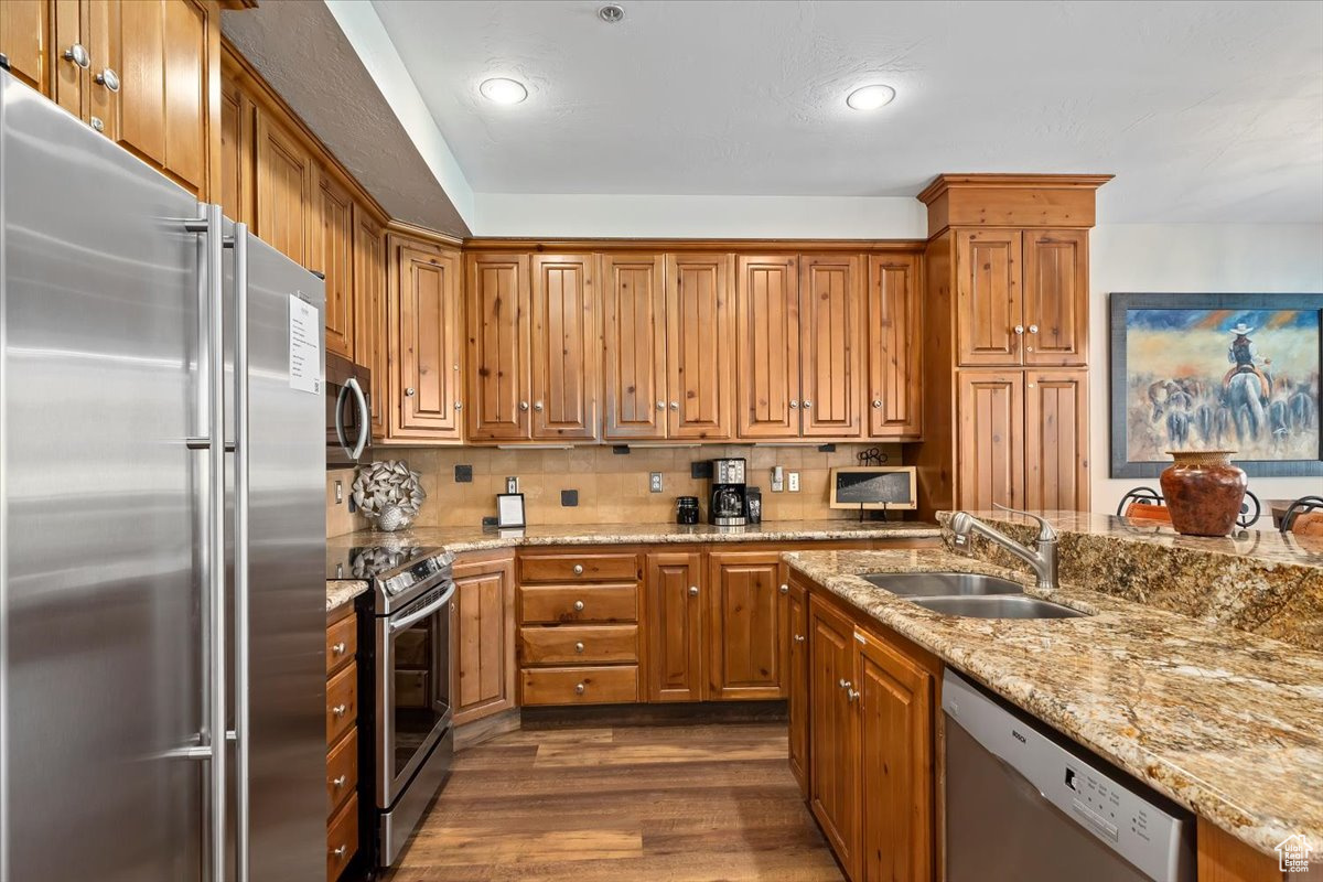 GLENFIDDICH CONDOMINIUMS - Residential