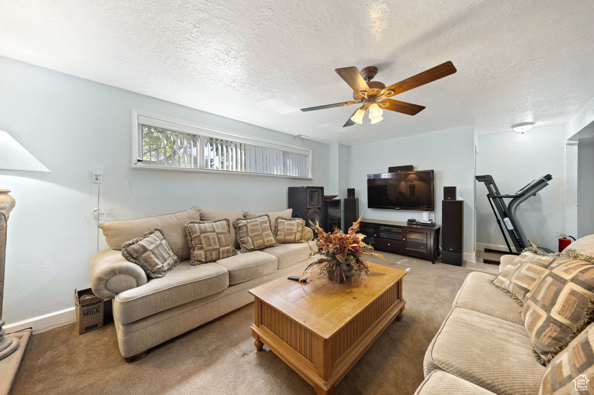 FAIRLANE HEIGHTS #4 - Residential