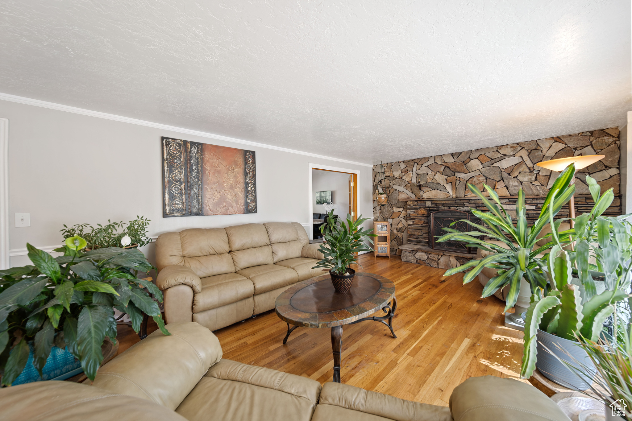 FAIRLANE HEIGHTS #4 - Residential