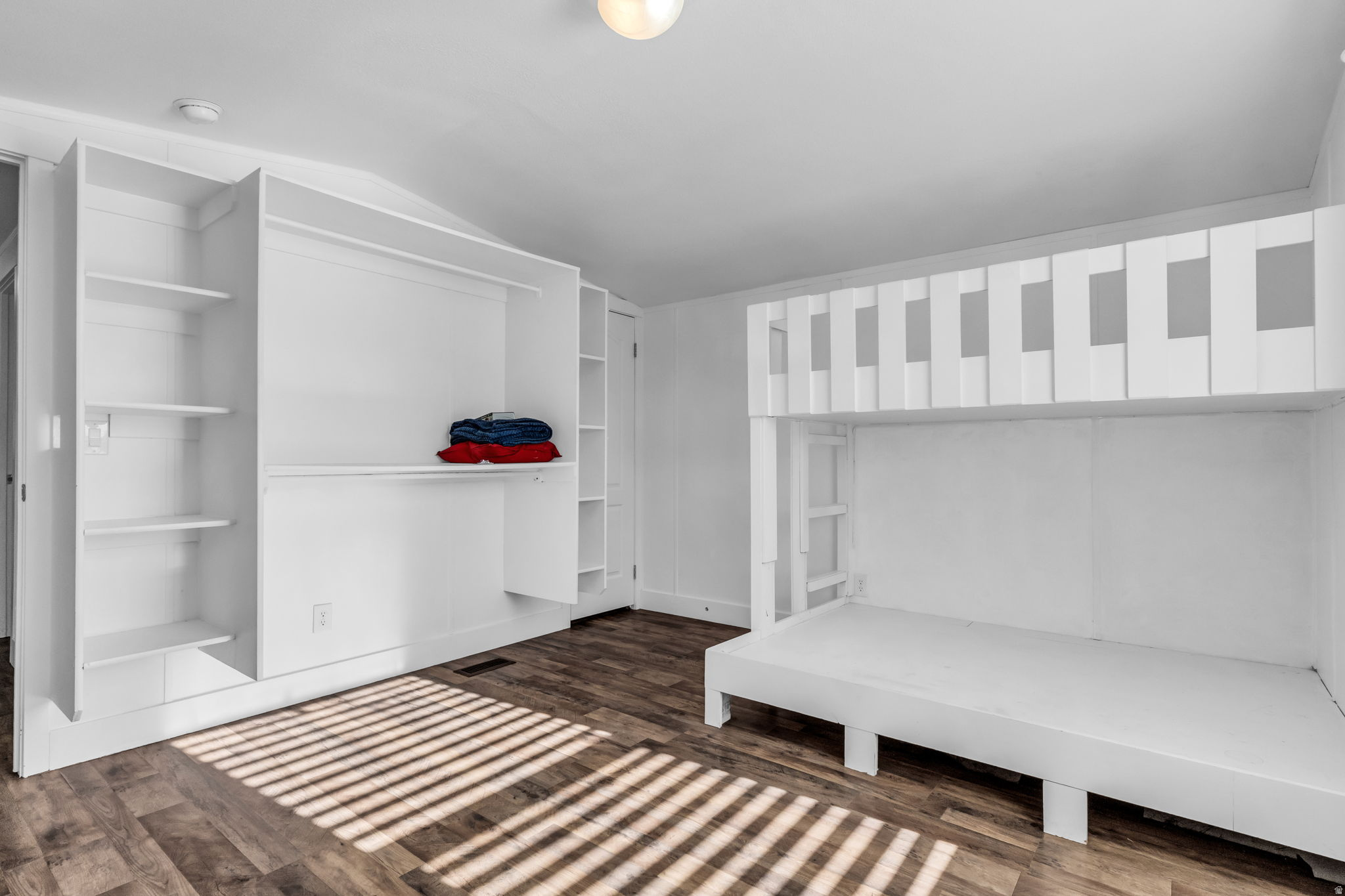 EVERGREEN VILLAGE - Residential