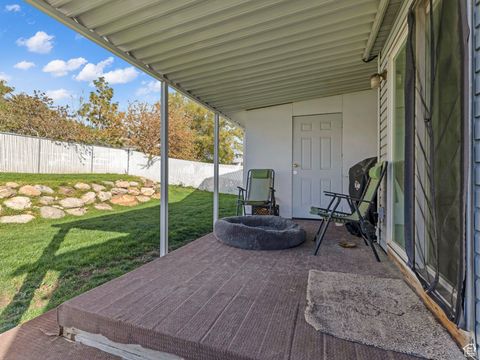 Tiny photo for 6988 OQUIRRH RIDGE DR, West Jordan, UT 84081 (MLS # 2117939)