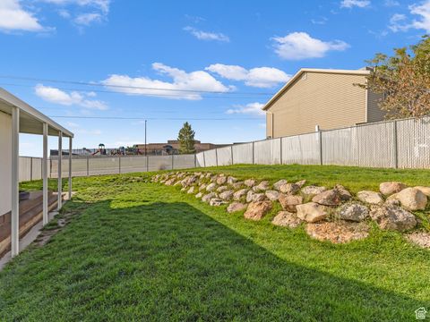 Tiny photo for 6988 OQUIRRH RIDGE DR, West Jordan, UT 84081 (MLS # 2117939)