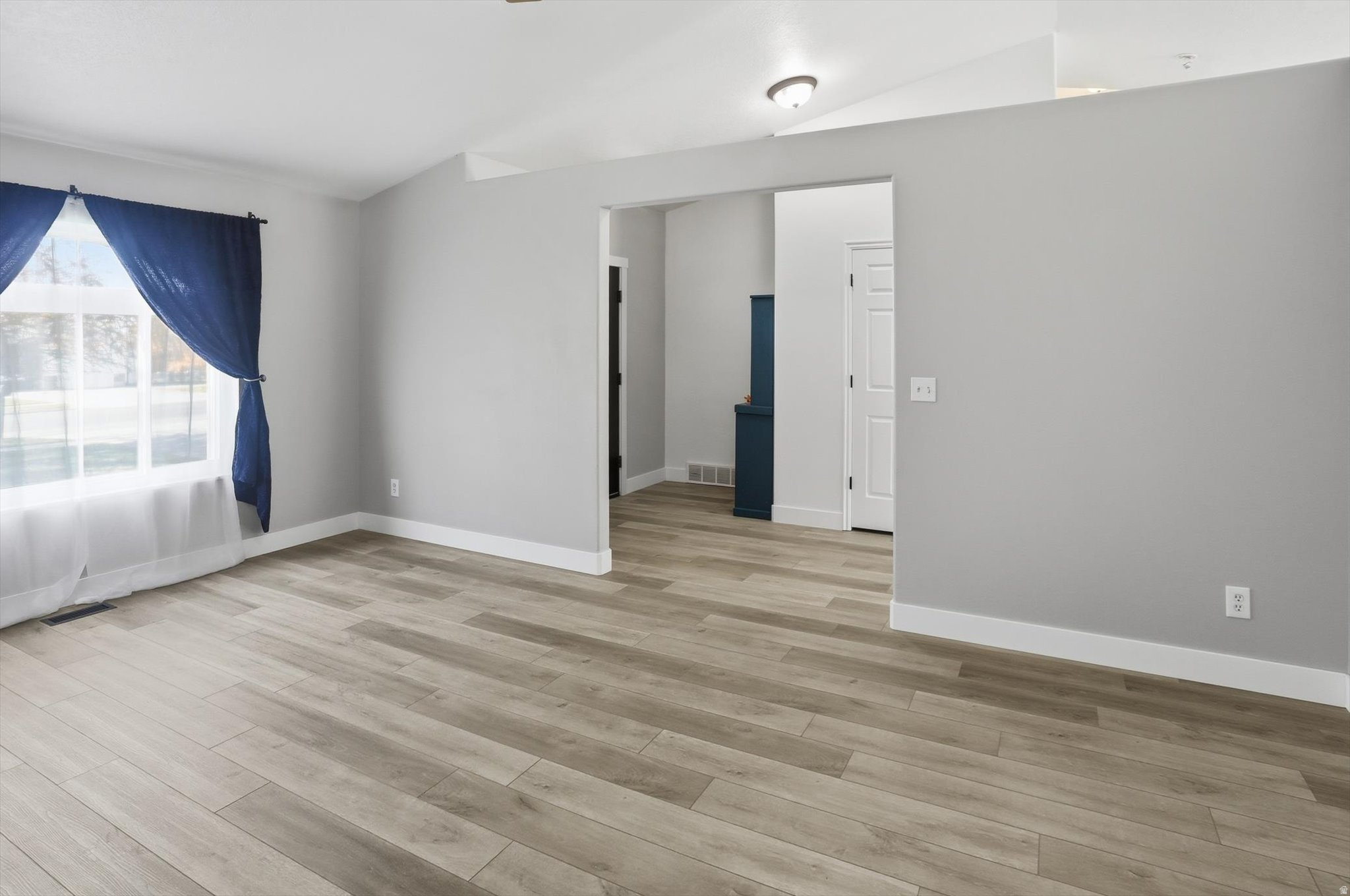 EAST SKY VIEW - Residential