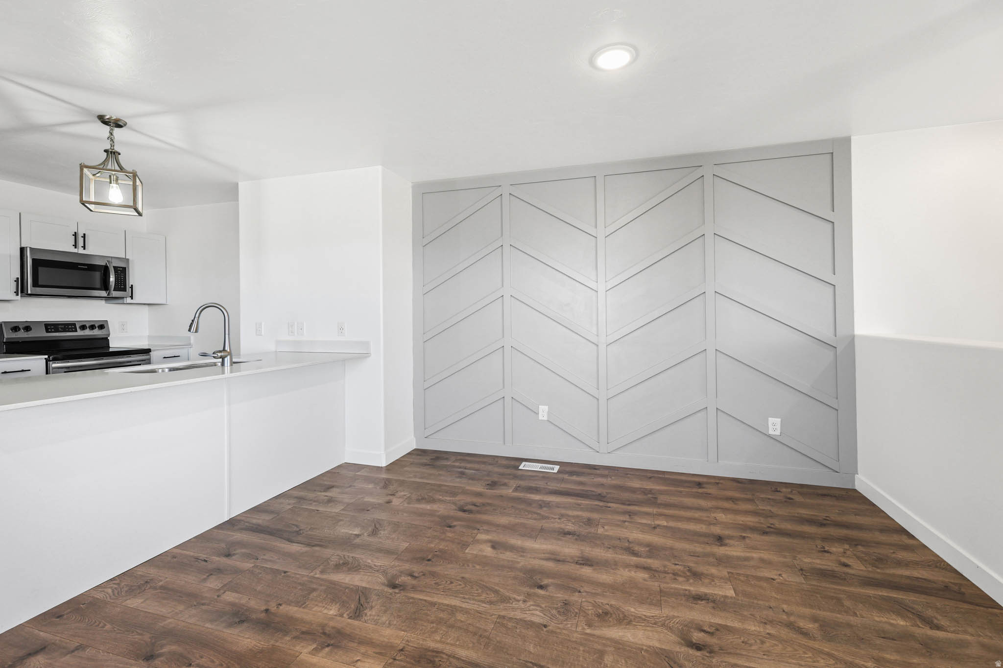 ENCORE AT MILLER CRO - Residential