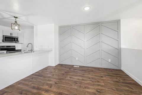 Tiny photo for 5102 W ENCORE CT, Herriman, UT 84096 (MLS # 2155394)