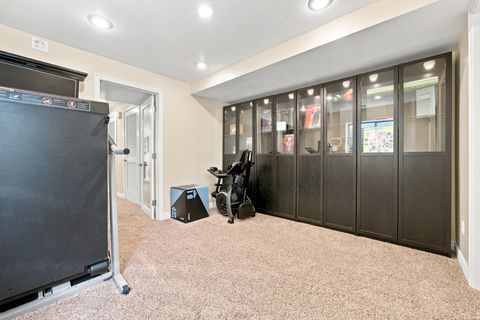 Tiny photo for 2092 E SOMERSET DR S, Cottonwood Heights, UT 84121 (MLS # 2173475)