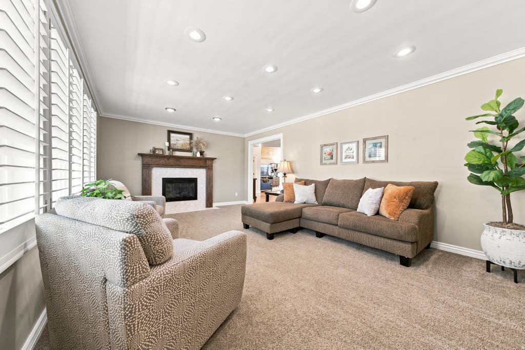 Photo of 2092 E SOMERSET DR S, Cottonwood Heights, UT 84121 (MLS # 2173475)
