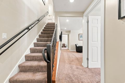 Tiny photo for 2092 E SOMERSET DR S, Cottonwood Heights, UT 84121 (MLS # 2173475)